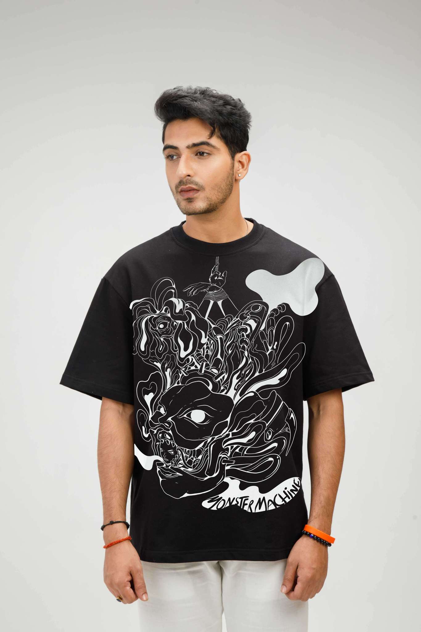 Monster Machine  Oversized T-shirt - Black